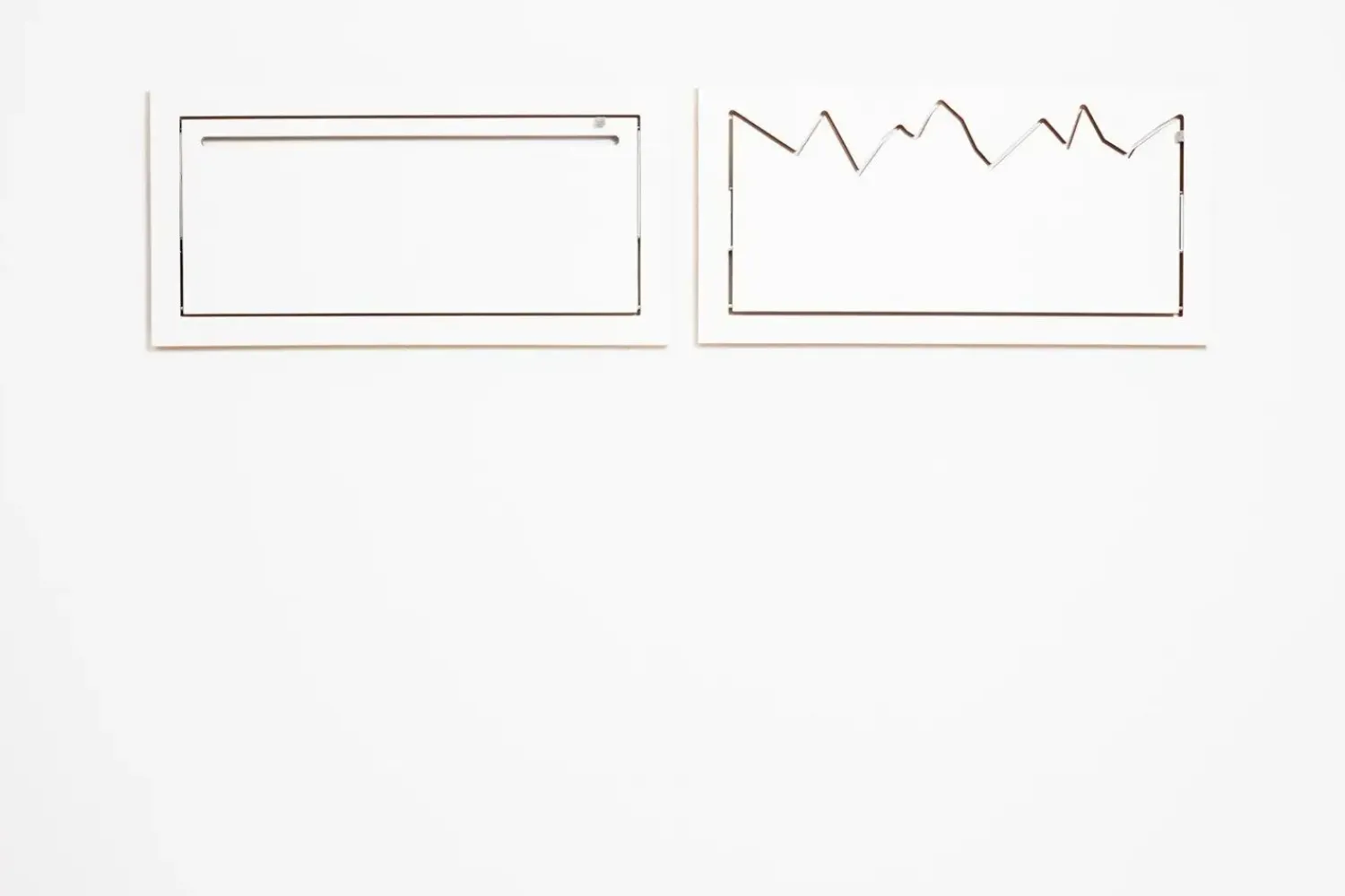 - Fläpps Hängrail - Knagerække/Hylde - Hvid*Ambivalenz Discount
