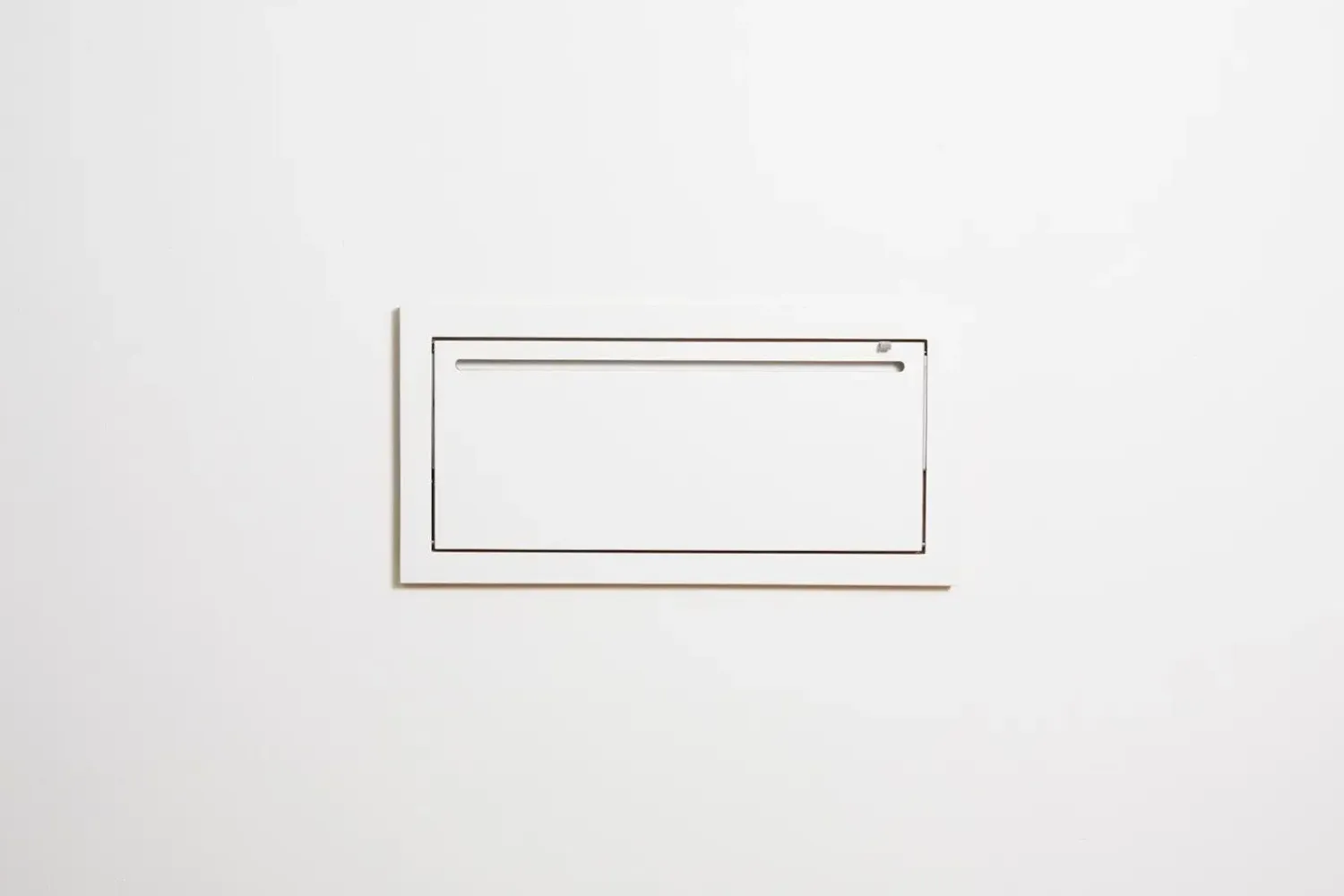 - Fläpps Hängrail - Knagerække/Hylde - Hvid*Ambivalenz Discount