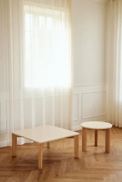 - Evoke Coffee Table - Eg/Marmor - Ø55 cm^Andersen Furniture