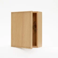 - Nøgleskab i eg - L 9,5 × B 19,8 × H 25 cm*Andersen Furniture Sale