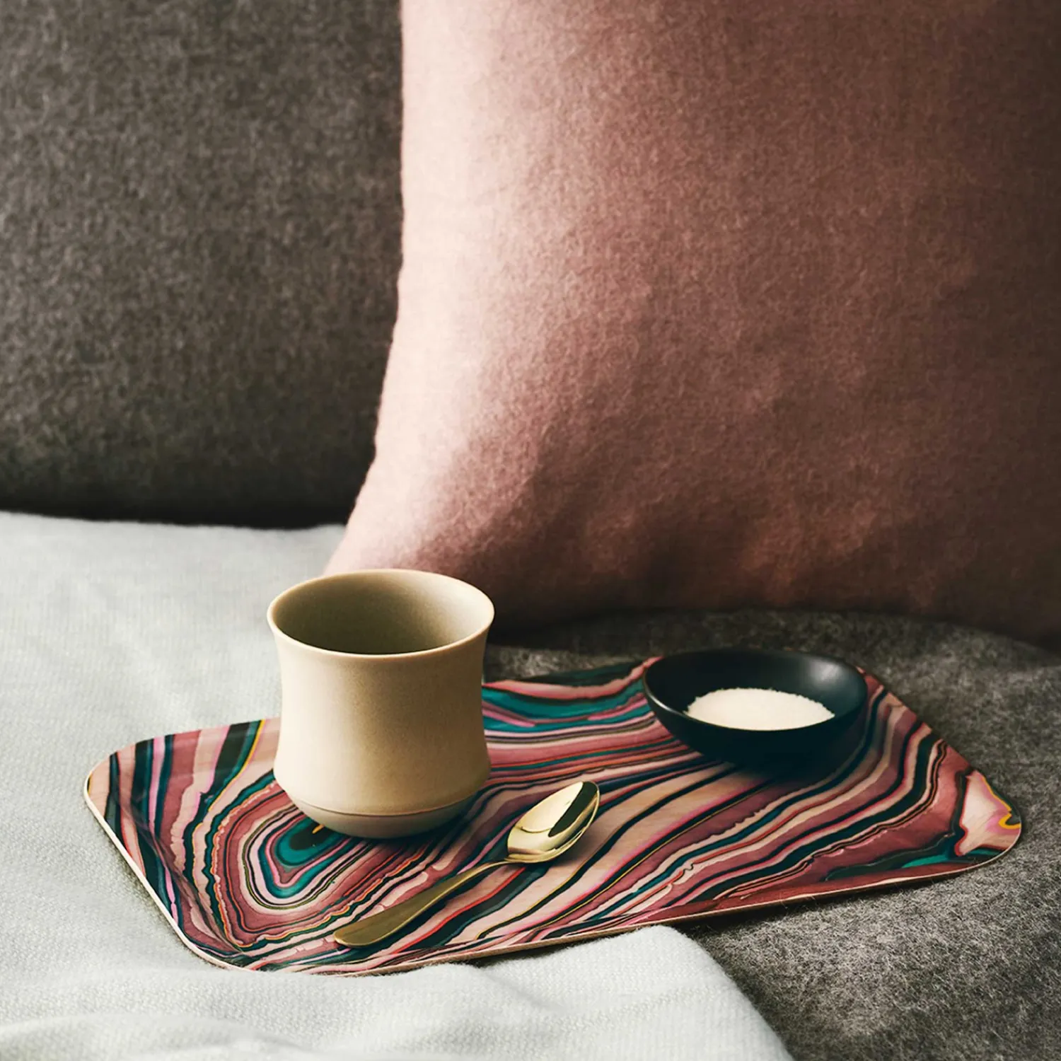 - Tribute to Wood Tray - Bakke i str. S - Rød^Applicata New