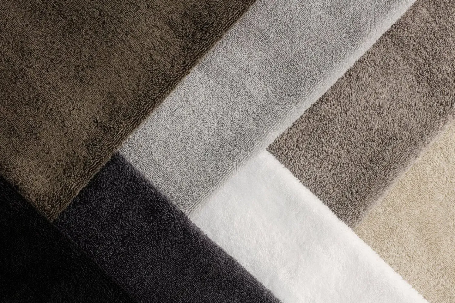 - Bath Towel - Moonbeam - RIVA*Blomus New