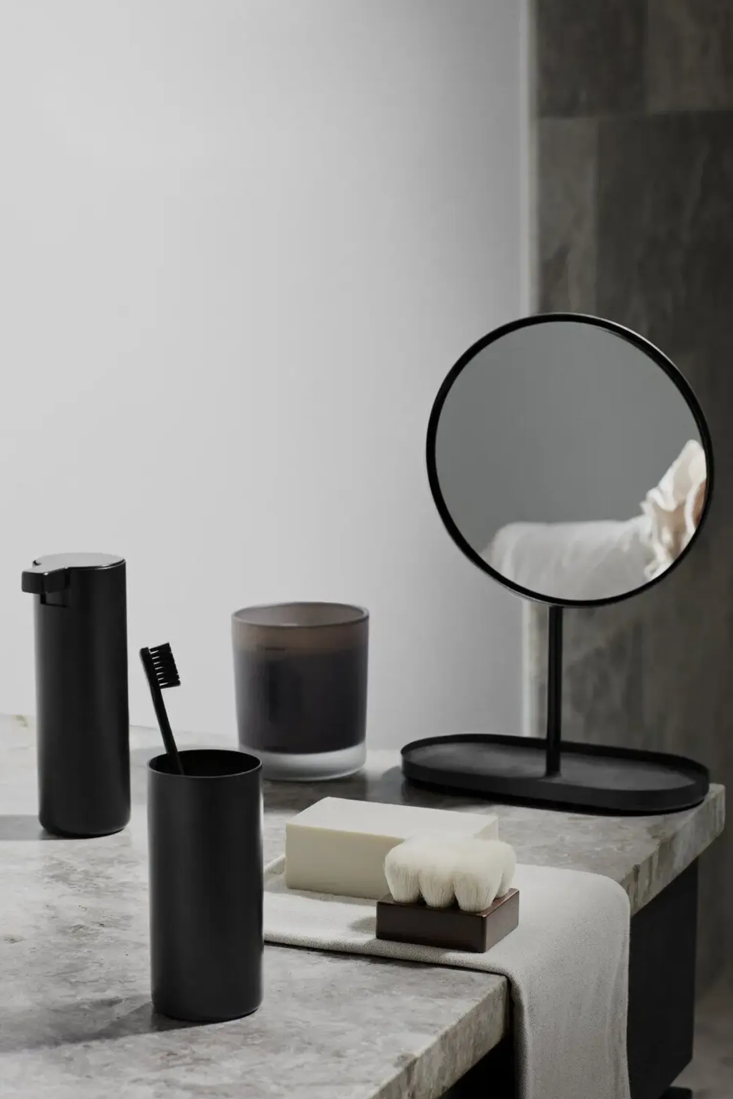 - Hook - Magnet - MODO*Blomus Outlet