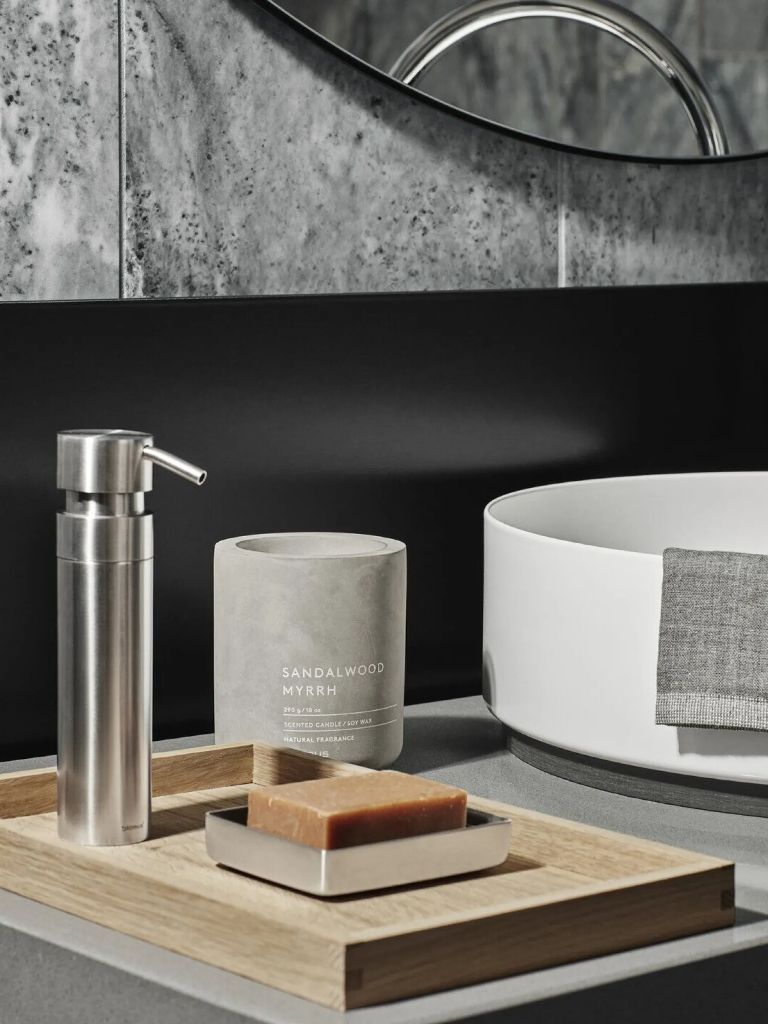 - Soap Dispenser - polished - NEXIO*Blomus Outlet