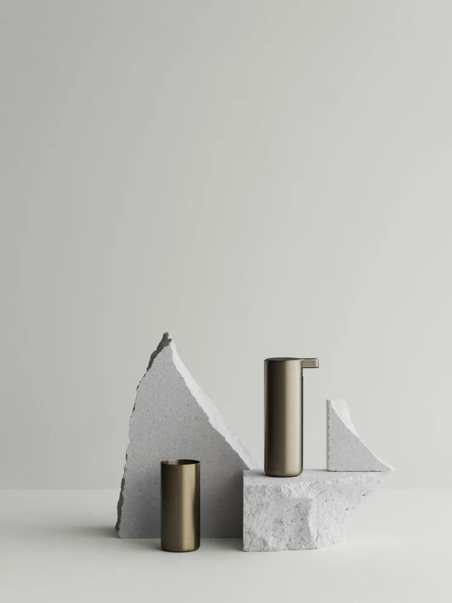 - Soap Dispenser - Brass - MODO^Blomus Online