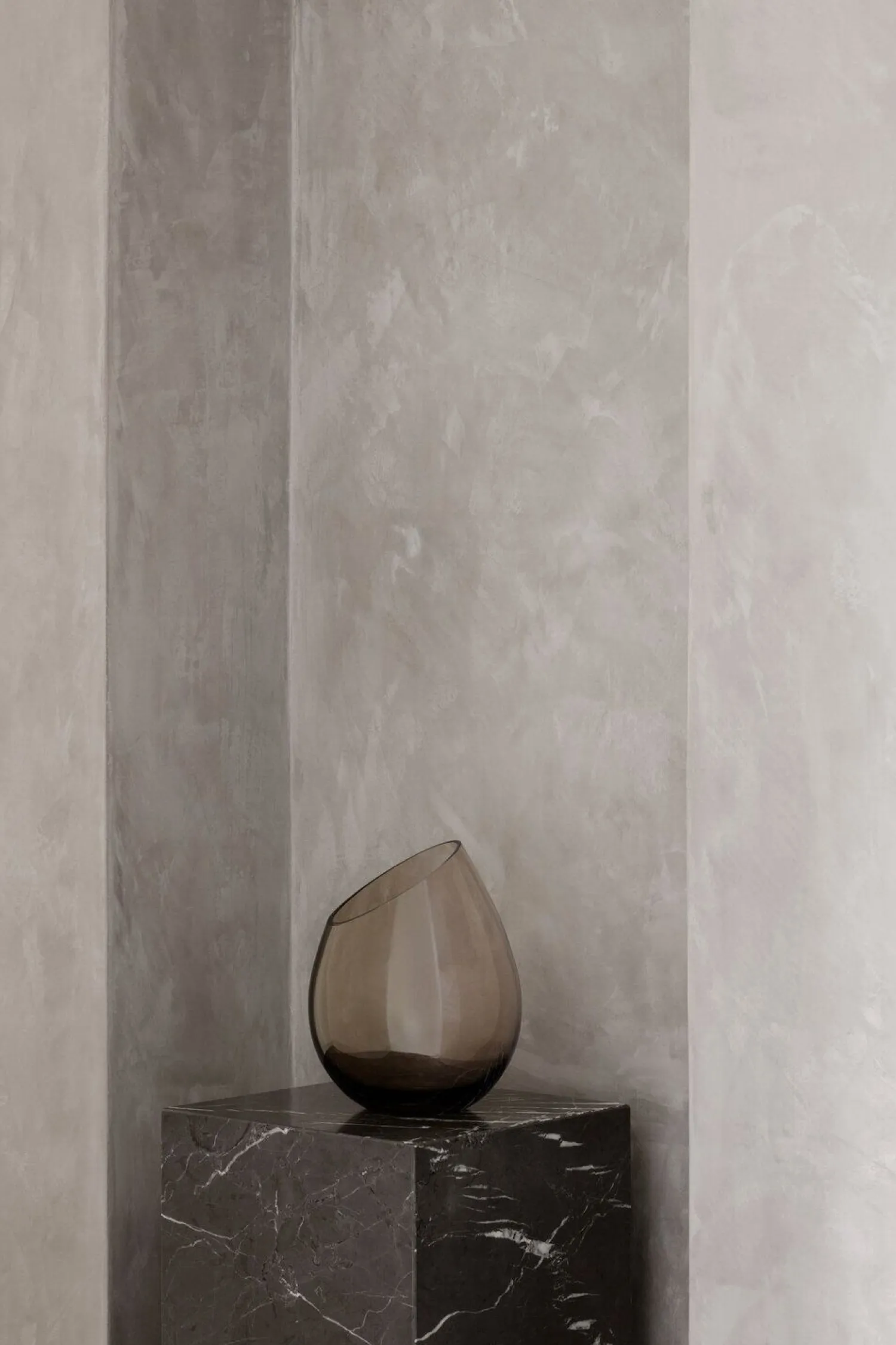 - Vase - Smoke - DROP*Blomus Online