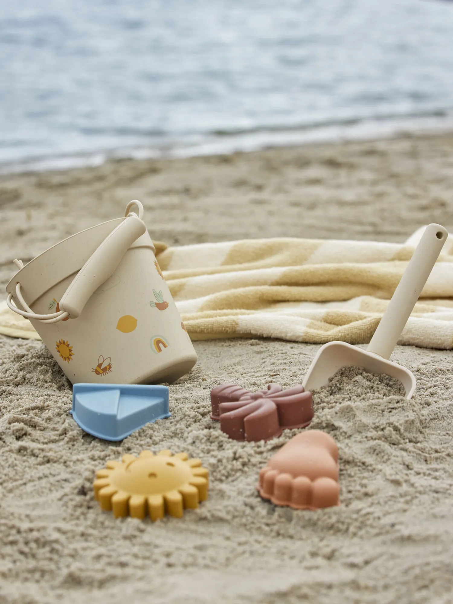 - Agnes Strand- og Sandkasselegetøj, Natur, Silikone^Bloomingville