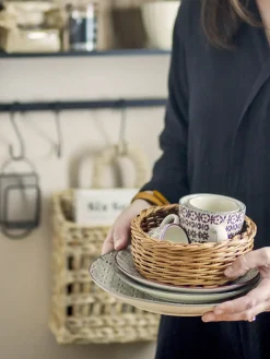 - Karine Tallerken, Grøn, Stentøj - Sæt af 4 stk./Pris pr. tallerken*Bloomingville Discount