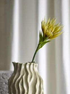 - Lily Kunstig stilk, Gul, Plastik^Bloomingville Online