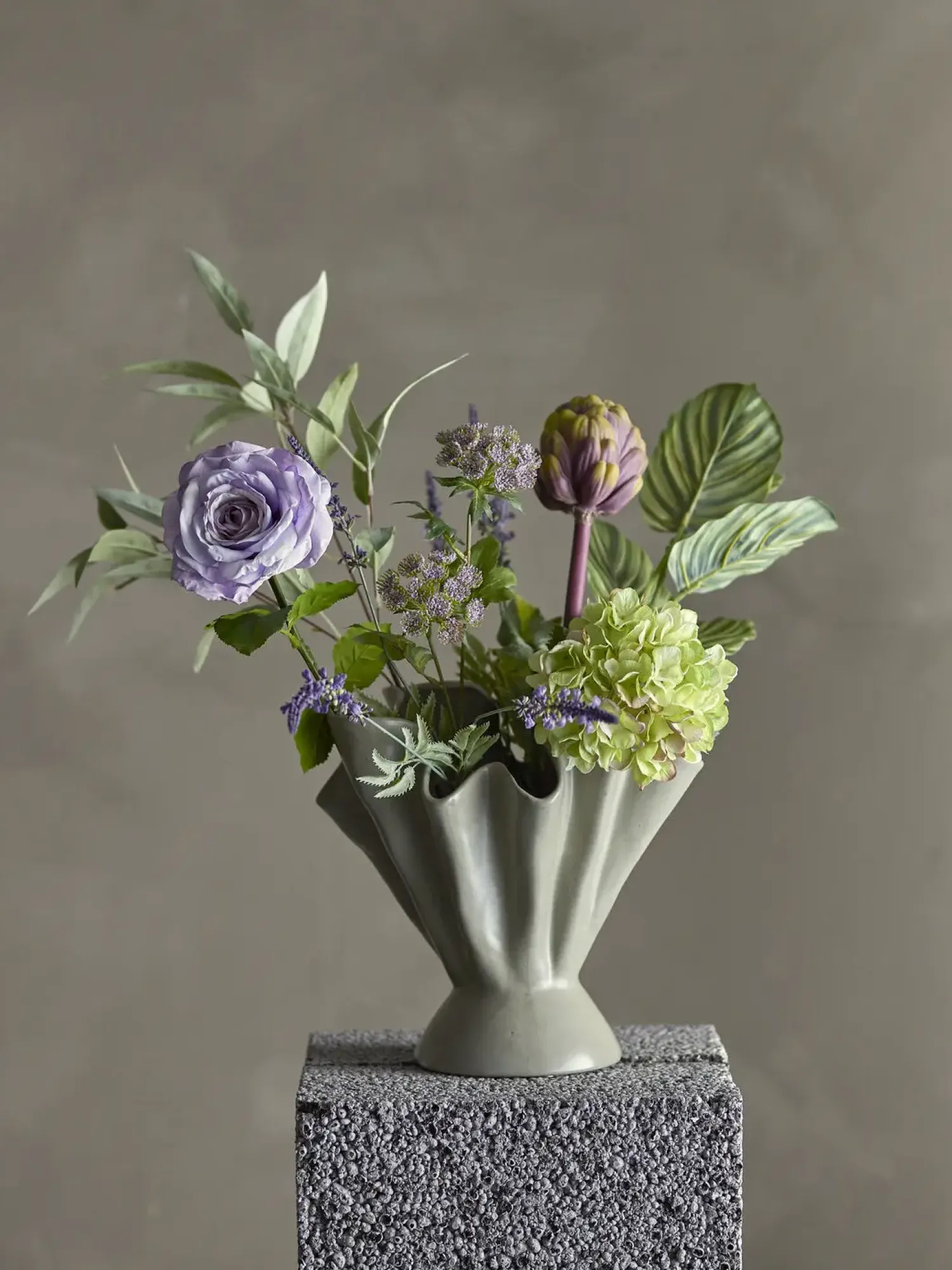 - Whisper Kunstig Buket - Lilla, Plastik^Bloomingville Clearance