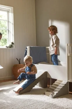 - Dino Sand grey^bObles New