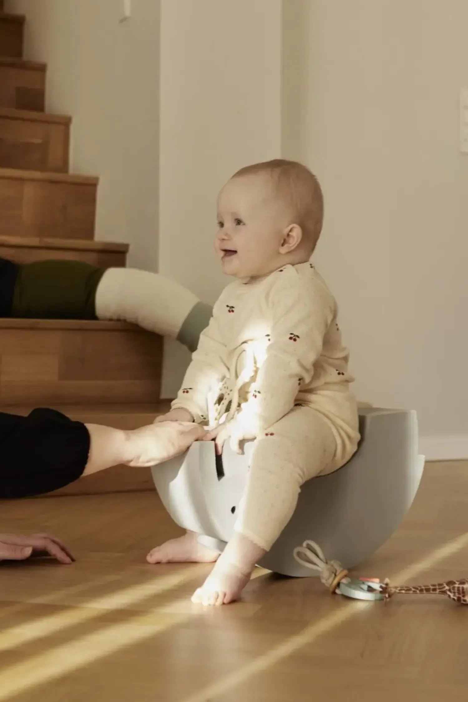 - Elefant S Sand grey*bObles