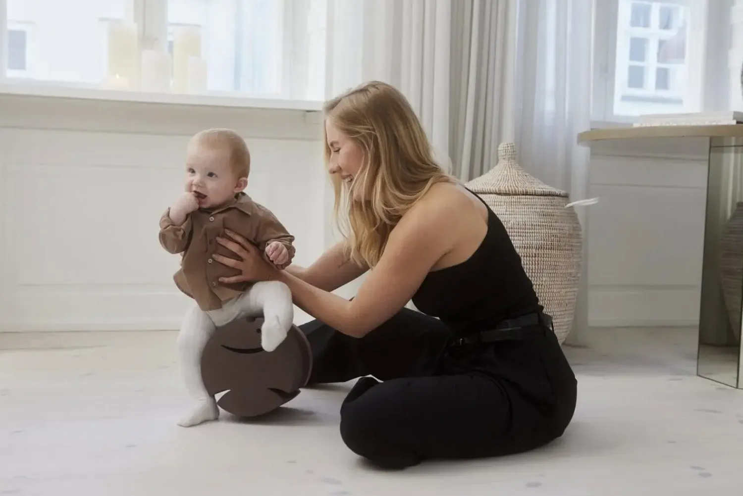 - Fisk M Vintage rose^bObles Hot