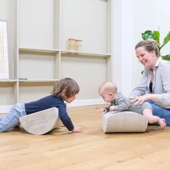 - Friends Smoke^bObles New