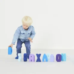 - Lille Bogstav N*bObles Online