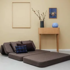 - KK 3 Fold sofa XL 140 cm - Brun m. sandfarvede knapper^By KlipKlap Hot