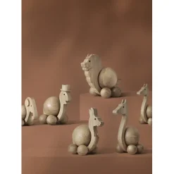 - Træfigur - Spinning Lion - Small^ChiCura New