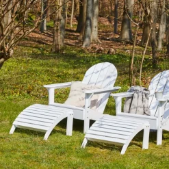 - Adirondack sæt i hvid bestående af havestol med tilhørende skammel^Cinas Online