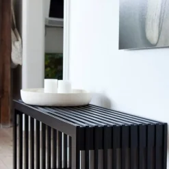 - Rib bænk 104x35cm mahogni mat sort^Cinas Hot