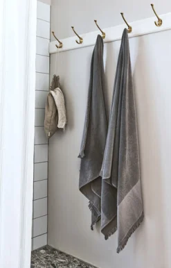 - Badeforhæng - Lumien shower curtain w/tape 200 cm - Sand*Compliments Outlet