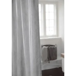 - Badeforhæng pine, light grey / lysegrå - 140x200 cm.^Compliments Hot