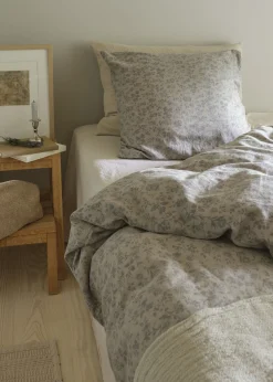 - Blossom Bed Linen - 140x220/60x63 cm - Sand^Compliments