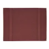 - Dækkeserviet - Tile Damask Place Mat 38x50 cm - 2 pack - Vinrød^Compliments New