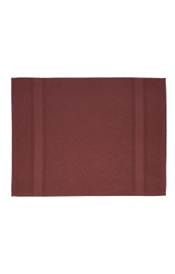 - Dækkeserviet - Tile Damask Place Mat 38x50 cm - 2 pack - Vinrød^Compliments New