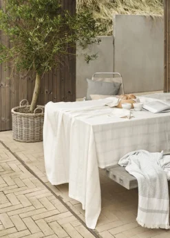 - Dug - Brise Table Cloth 200x200 cm - Grøn*Compliments Discount