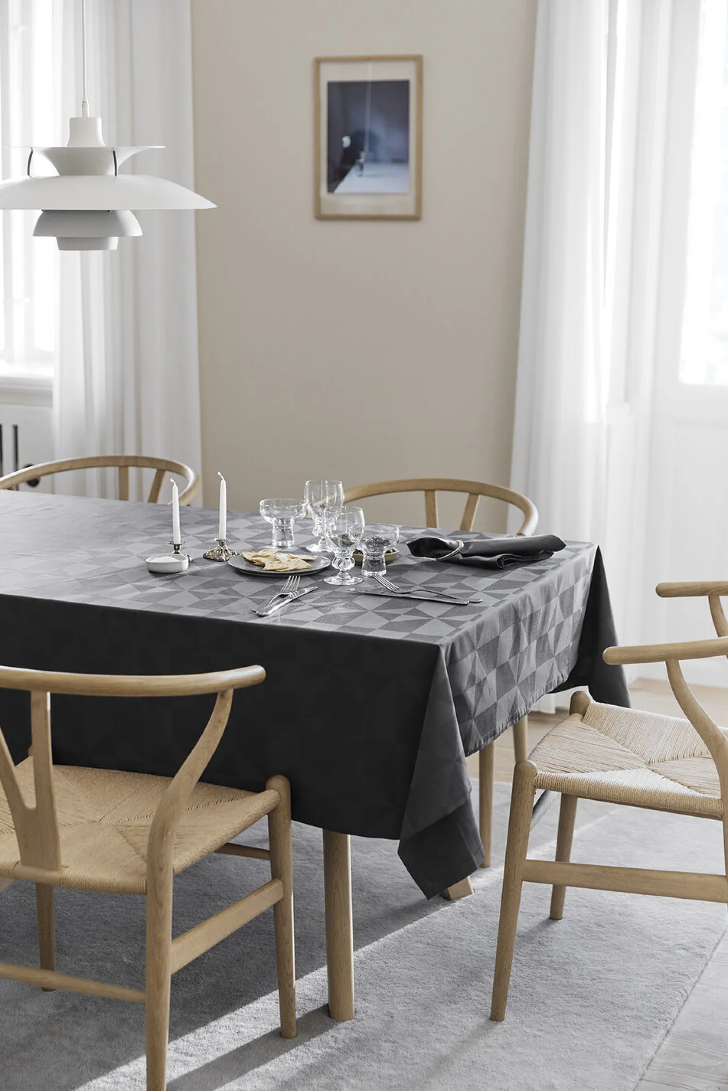 - Dug - Wind Damask 160x320 cm - Grå^Compliments New