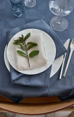 - Dug - Wind Damask 160x320 cm - Blå*Compliments