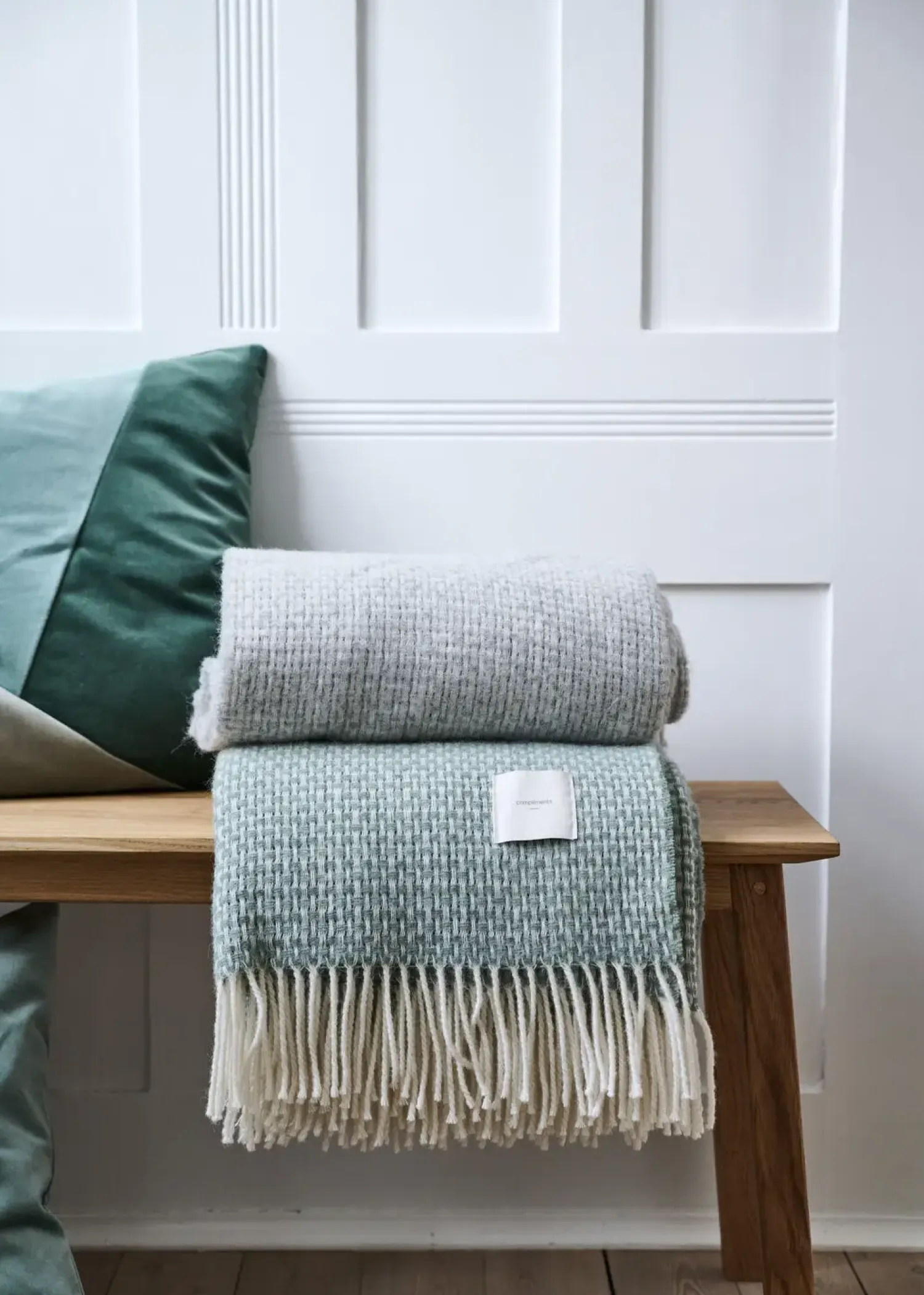 - Plaid - Nest Throw 140x200 cm - Grøn^Compliments