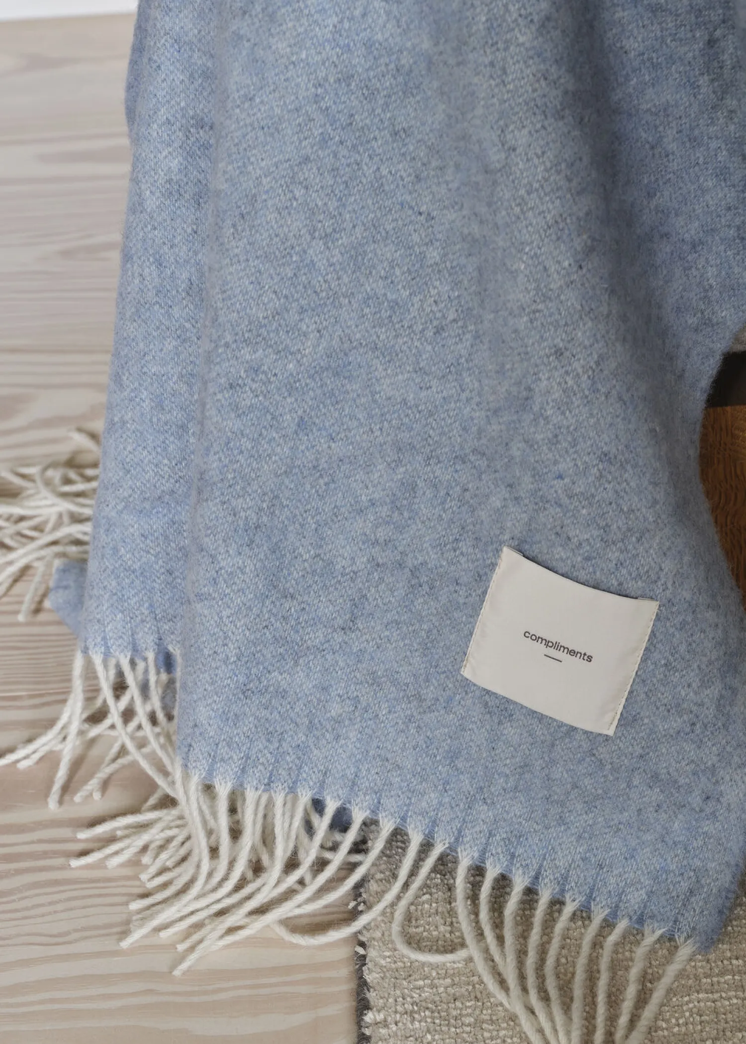 - Plaid - Waves Throw - 140x200 cm - Mineral blue*Compliments Outlet