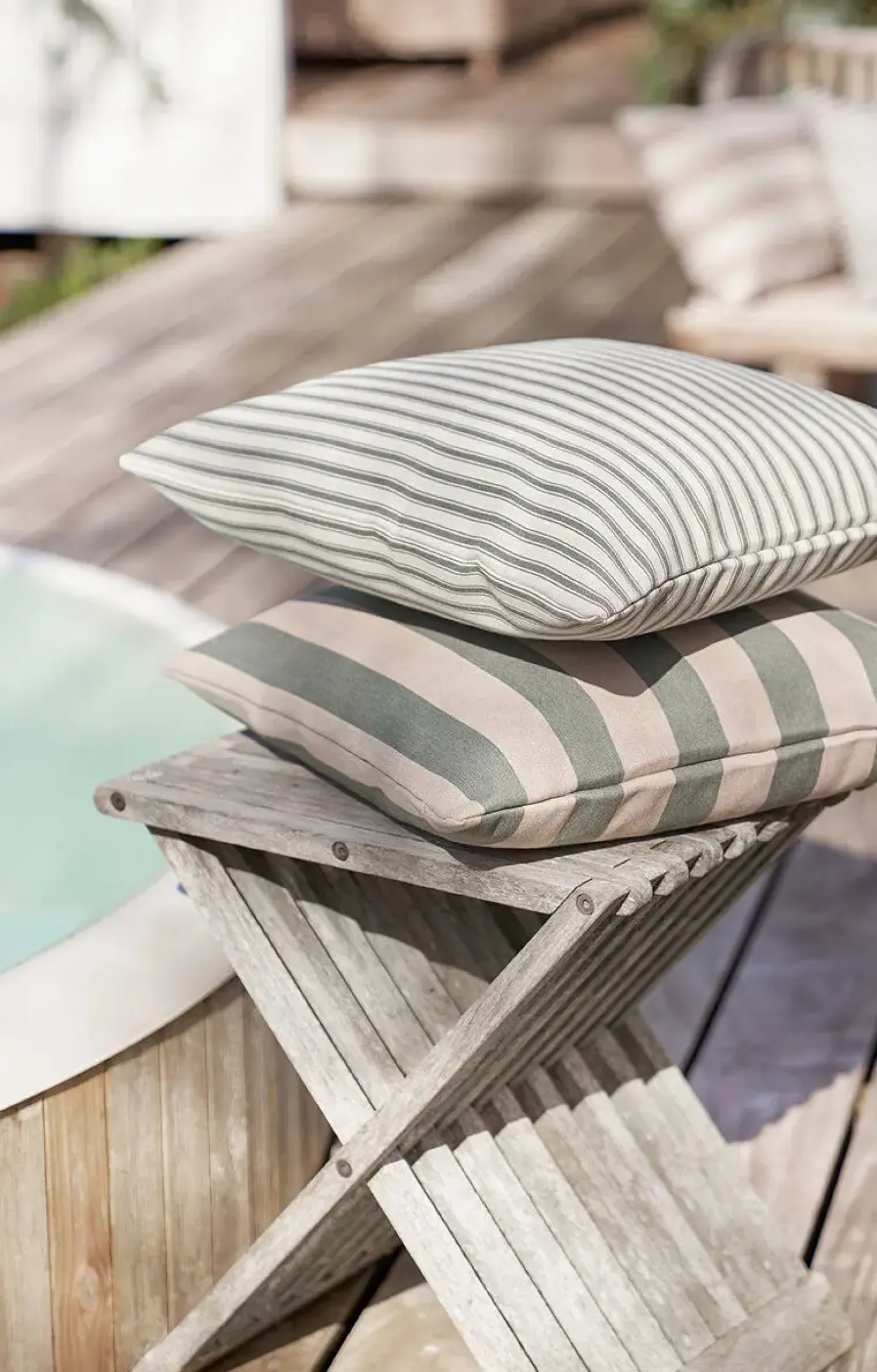 - Pudebetræk Outdoor Stripe 45x45 cm - Grøn*Compliments Online