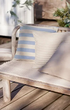 - Pudebetræk Outdoor Fine Stripe 45x45 cm - Beige^Compliments Discount