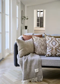 - Pudebetræk Tundra 50x50 cm - Mustard^Compliments New