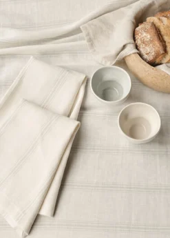 - Serviet - Brise Napkin 45x45 cm - 4 pack - Grøn^Compliments New