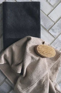 - Slow Towel 50x100 cm - Linen^Compliments New