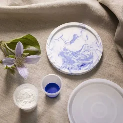 - DIY Kit Resin Støbning, blå, hvid, Rund bakke med marmorering, 1 pk.*Creativ Company Best