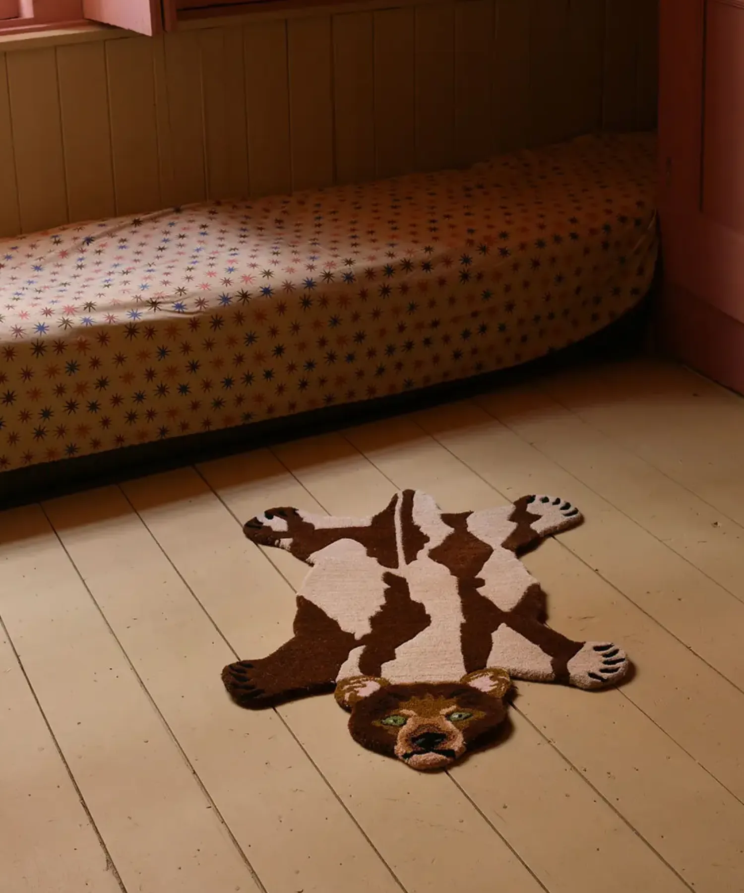 - Gulvtæppe - Quin Bear - Small^Doing Goods Clearance