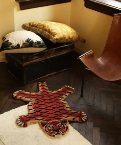 - Tula Wise Tiger Gulvtæppe - Large*Doing Goods Discount