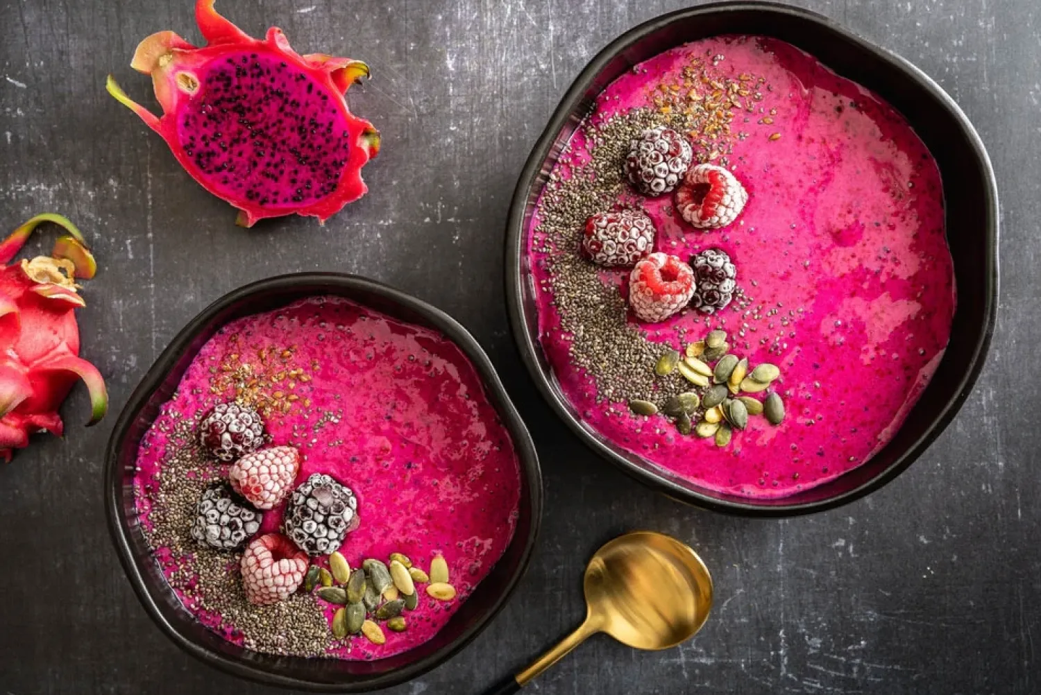 - Dented Bowl - Skåle - Sæt med 2 Large - Platin*Dutchdeluxes