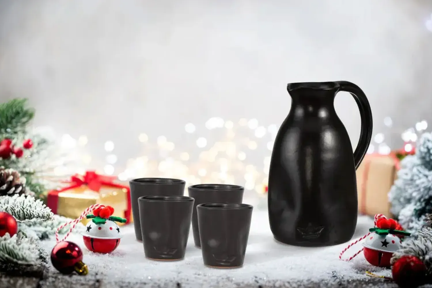 - Kande - Dented Jug - Mat Sort - 2,5 L*Dutchdeluxes Hot