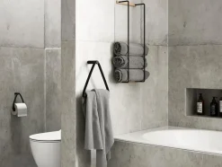 Ekta Living - Håndklædeholder - Towel Rack - Olieret Eg^By Wirth New