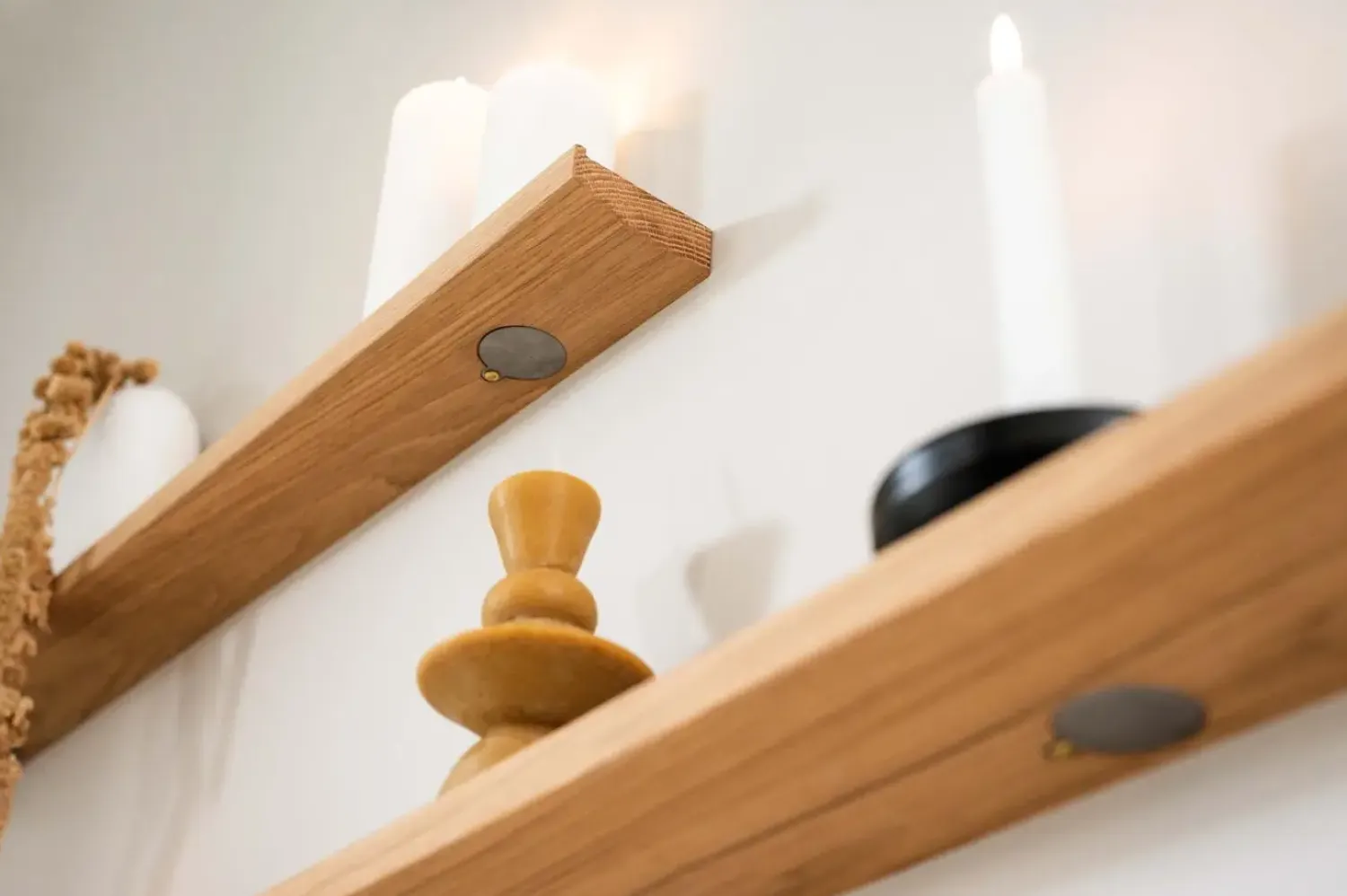 Ekta Living - Hylde - Floating Shelf - Olieret Eg - 43 cm^By Wirth Clearance