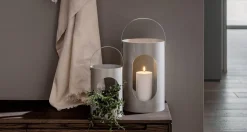 Ekta Living - Lanterne - Light House - Medium - Lys grå*By Wirth