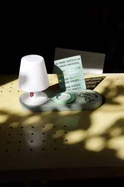 - Edison the Petit Residence, væghylde - Lemon gul*Fatboy Hot