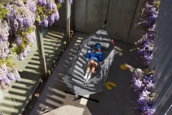 hængekøje Superb Deluxe - Grå / Rock Grey - Sæt med hængekøje, pude og regncover^Fatboy Clearance