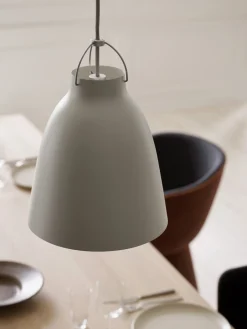 - Loftlampe - Caravaggio™ Matt - Varm Grå - P2 Medium^Fritz Hansen Best