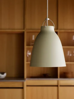 - Loftlampe - Caravaggio™ Matt - Støvet Grøn - P2 Medium*Fritz Hansen Clearance